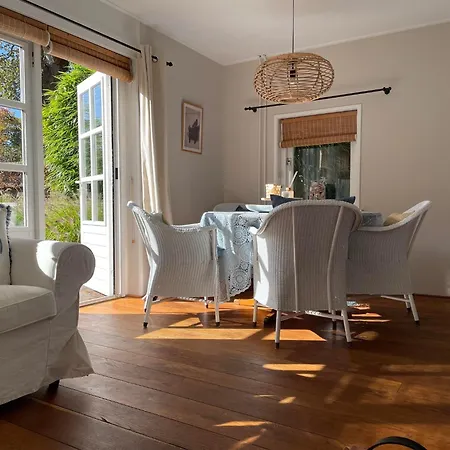 Cozy Near For 3 *